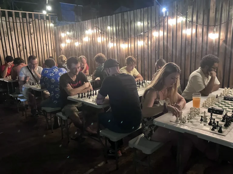 Tournoi de blitz de nuit au Demeter